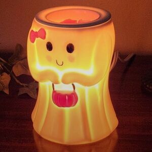 NEW ALDI 2025 Halloween Collection Ghost w/Pink Pumpkin Wax Warmer